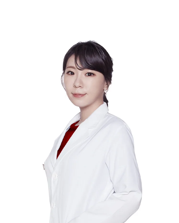 Dr. Youna Son, founder of Dr. Sonyouna Clinic